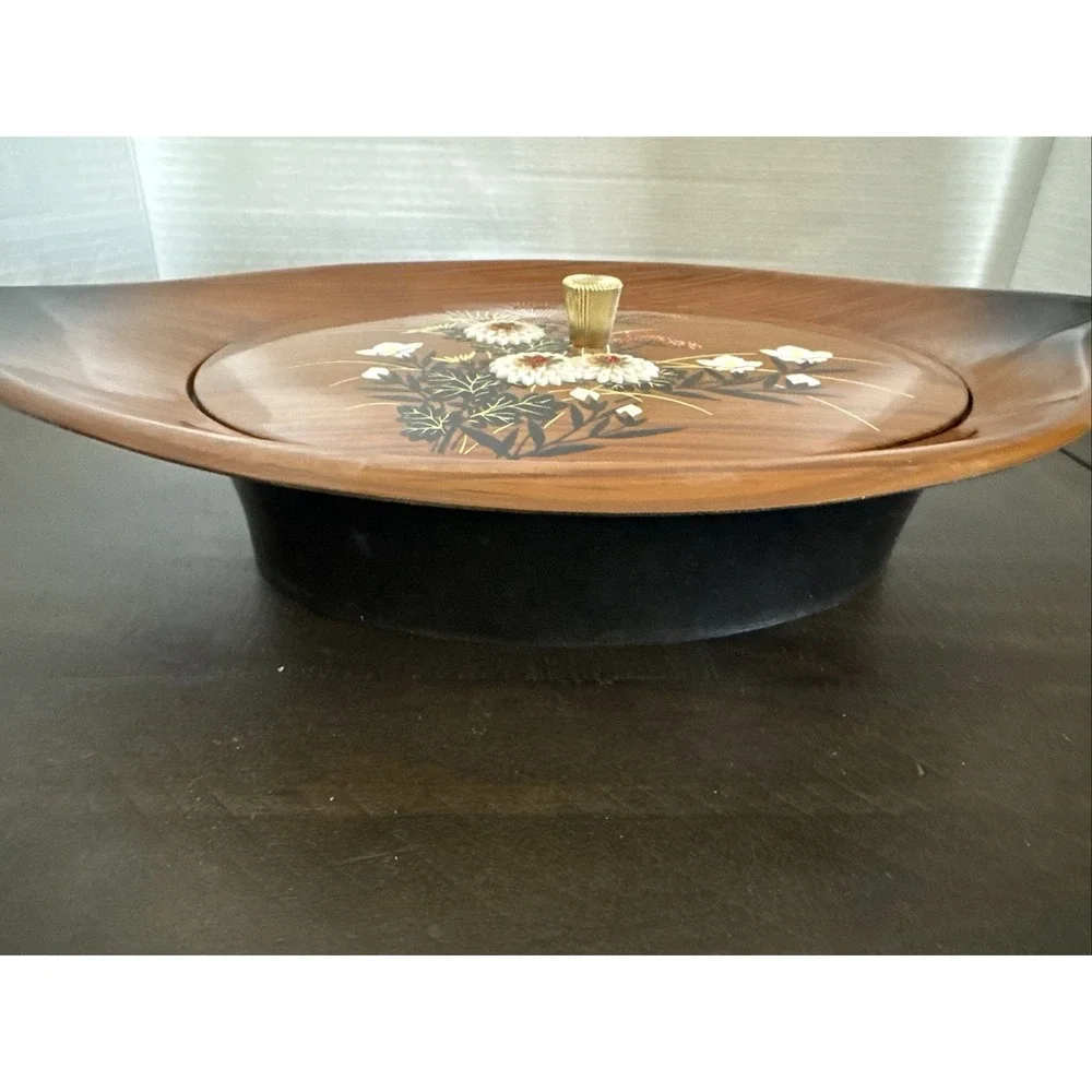 Vintage Westland Serving Dish Lacquered Black/Faux Wood Floral Raised Petals Lid